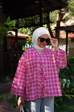 ZEINAB BATIK TOP ( Shockpink  B3022 )