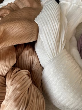 SHAWL OMBRA SEMI PLEATED