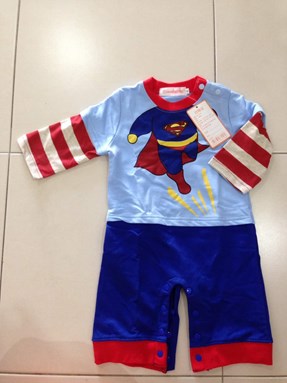 @ SUPERMAN  ROMPER (  SIZE 80 )