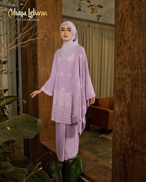 KHADIJA KURUNG - LILAC