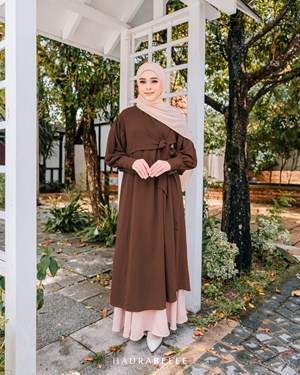 MELLY DRESS - DEEP BROWN