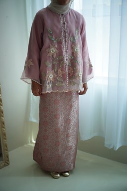 KURUNG SEKAR ( Pink )