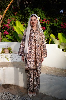 KURUNG TANJUNG ( KT007 CLASSIC FLOWER )