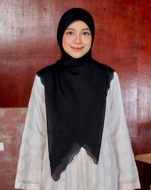 SULAM BUNGA TABUR : BLACK