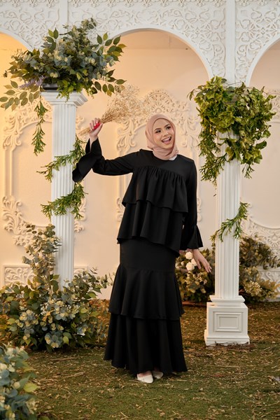 SALOMA KURUNG BLACK