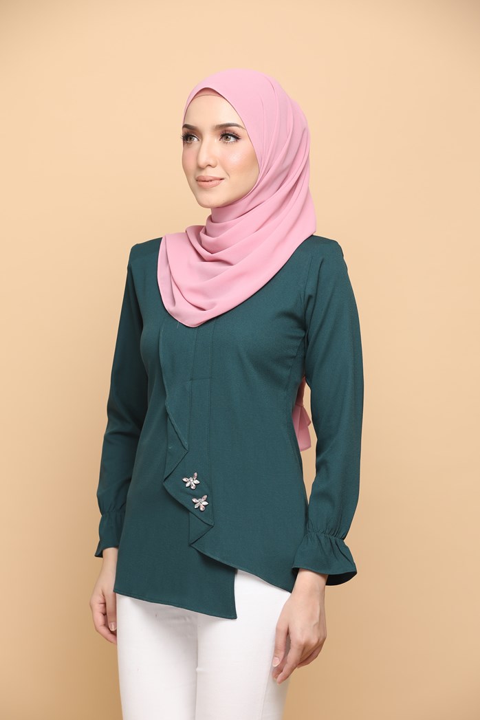 LAYLA EMERALD GREEN Riaz  Anggun 