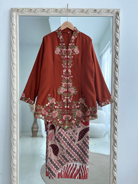 KEBAYA ZAKIAH