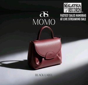 AS MOMO
