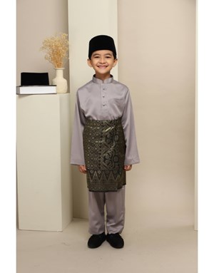 BAJU MELAYU MUHAMMAD JUNIOR K7 SILVER