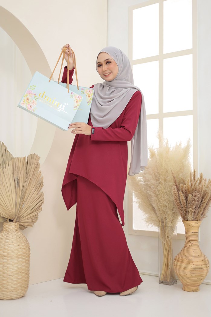 Kurung Marjeena – Maroon