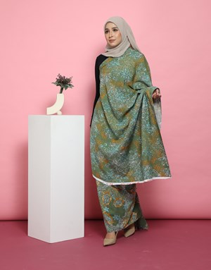 BATIK NAURA WAN 17 in Dusty Green