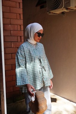 ZEINAB BATIK TOP ( Green B3015 )