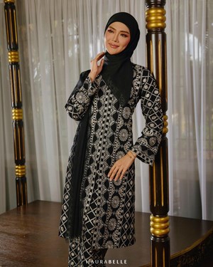 ANGGERIK KURUNG - BLACK
