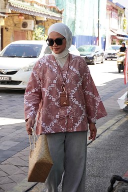 ZEINAB BATIK TOP ( Nude LC014 )