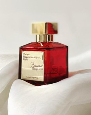 Nº24 The Nose of Baccarat Rouge 540 Extrait de Parfum   M a i s o n.  Francis Kurkdjian for women and men