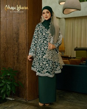 MEDINA KURUNG - EMERALD