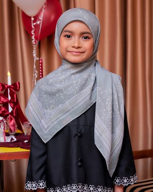 9TH ANNIVERSARY KIDS : AILEEN