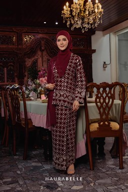 SALMA KURUNG - BURGUNDY