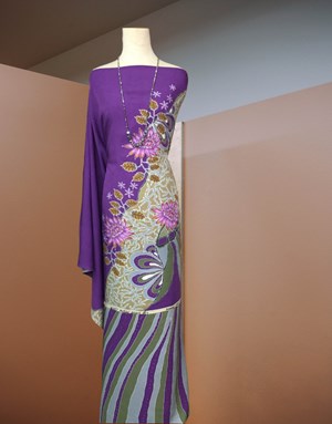 BATIK LUKIS MODEN LZ 16 in Purple