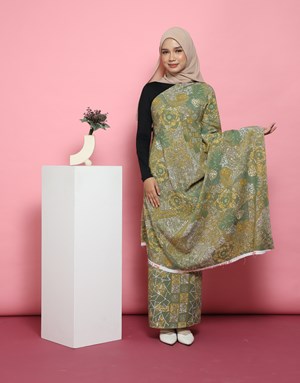 BATIK NAURA WAN 46 in Olive