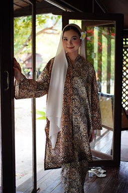 KURUNG TANJUNG ( KT005 CLASSIC BROWN )