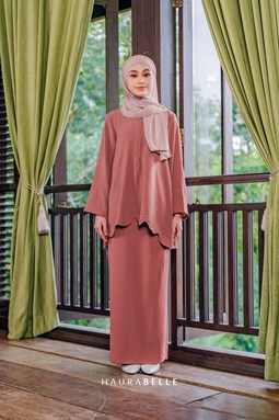 DINDA KURUNG - SALMON