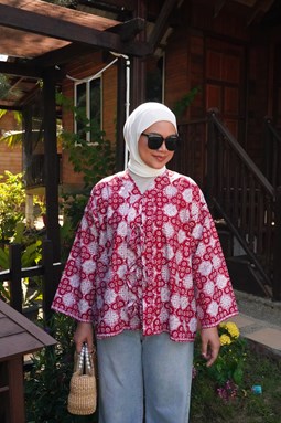 ZEINAB BATIK TOP ( Red B3016 )