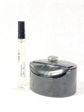 Aigner Black Isian Semula 30ml dan 10ml*