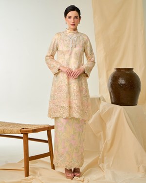 LISDAWATI RIAW (CAPSULE RAYA)