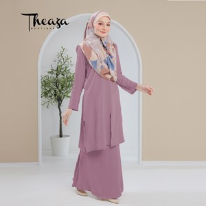 Kurung Azra