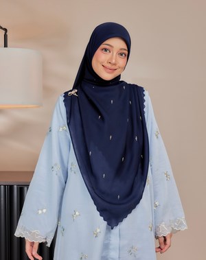 TAMPUK MANGGIS :  SAPPHIRE