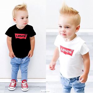 @  CHILDREN'S CLOTHING T-SHIRT JEANS SET - { LEVI'S }   BLACK / WHITE    ( SIZE 90 - 140 )