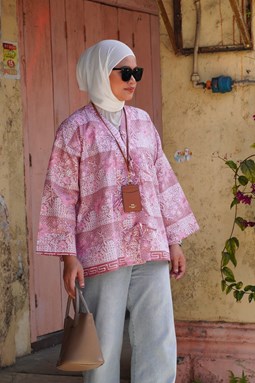 ZEINAB BATIK TOP ( Pink B4006 )