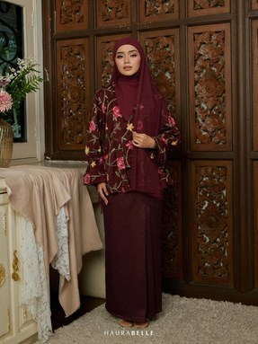 CHE ROSE KEBAYA - DARK MAROON