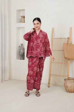 KEBAYA SERI EMBUN ( KSE 024 Maroon )