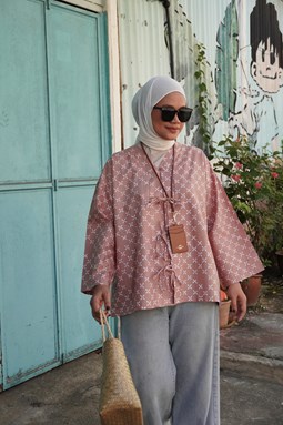 ZEINAB BATIK TOP ( Nude LC012 )