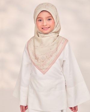 7TH ANNIVERSARY KIDS: SAFINA