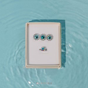 DECEMBER SPECIALS - SET  MARGARITA (L)  CIRCLE
