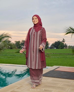 RATNATIKA KURUNG - BURGUNDY