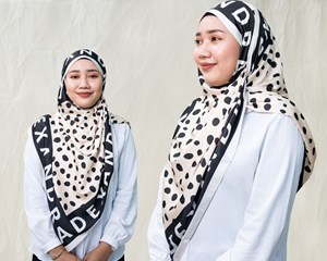 SHAWL by De'Xandra (BLACK)