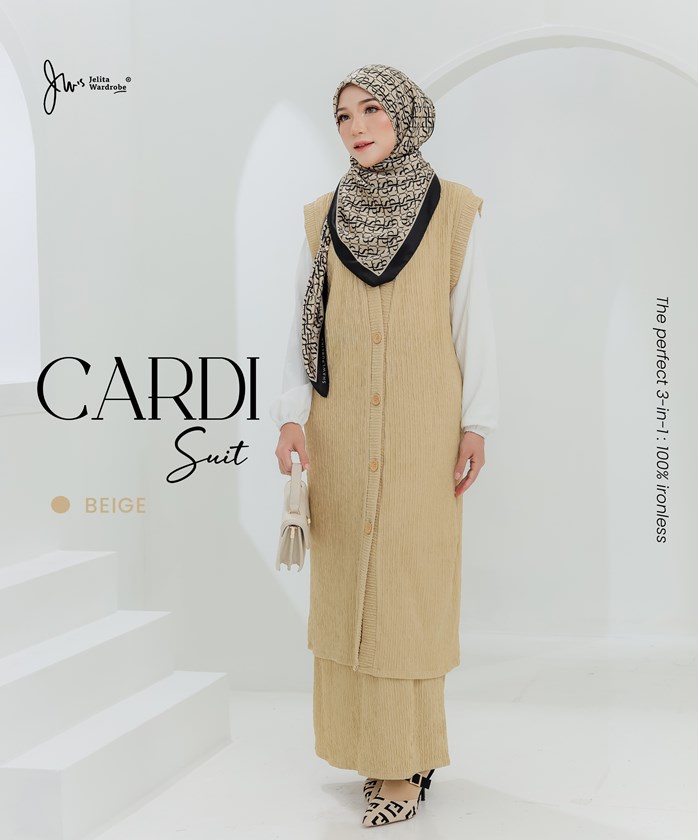 CARDI SUIT IRONLESS IN BEIGE