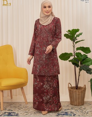 KURUNG PAHANG BATIK DAMIA PS17-3 in Maroon