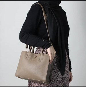 LATE BAG EXCLUSIVE DESIGN