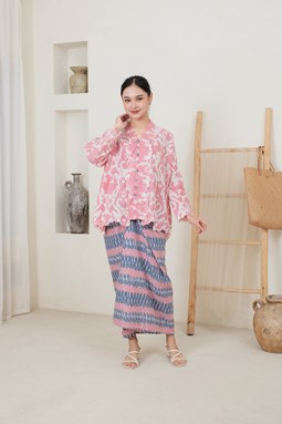 KEBAYA SERI EMBUN ( KSE 017 Pink MM )