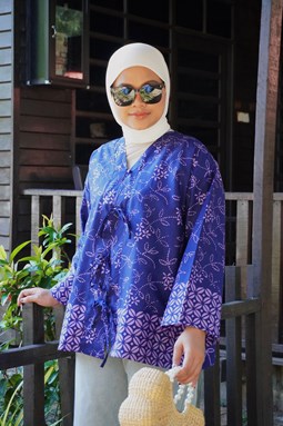 ZEINAB BATIK TOP ( Purple B3045 )