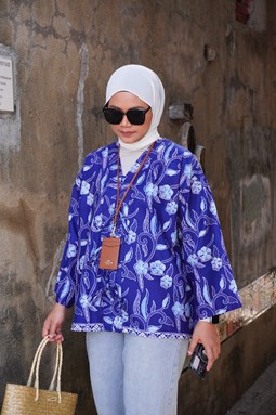 ZEINAB BATIK TOP ( Blue FC002 )