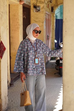 ZEINAB BATIK TOP ( Greyish Blue LC016 )